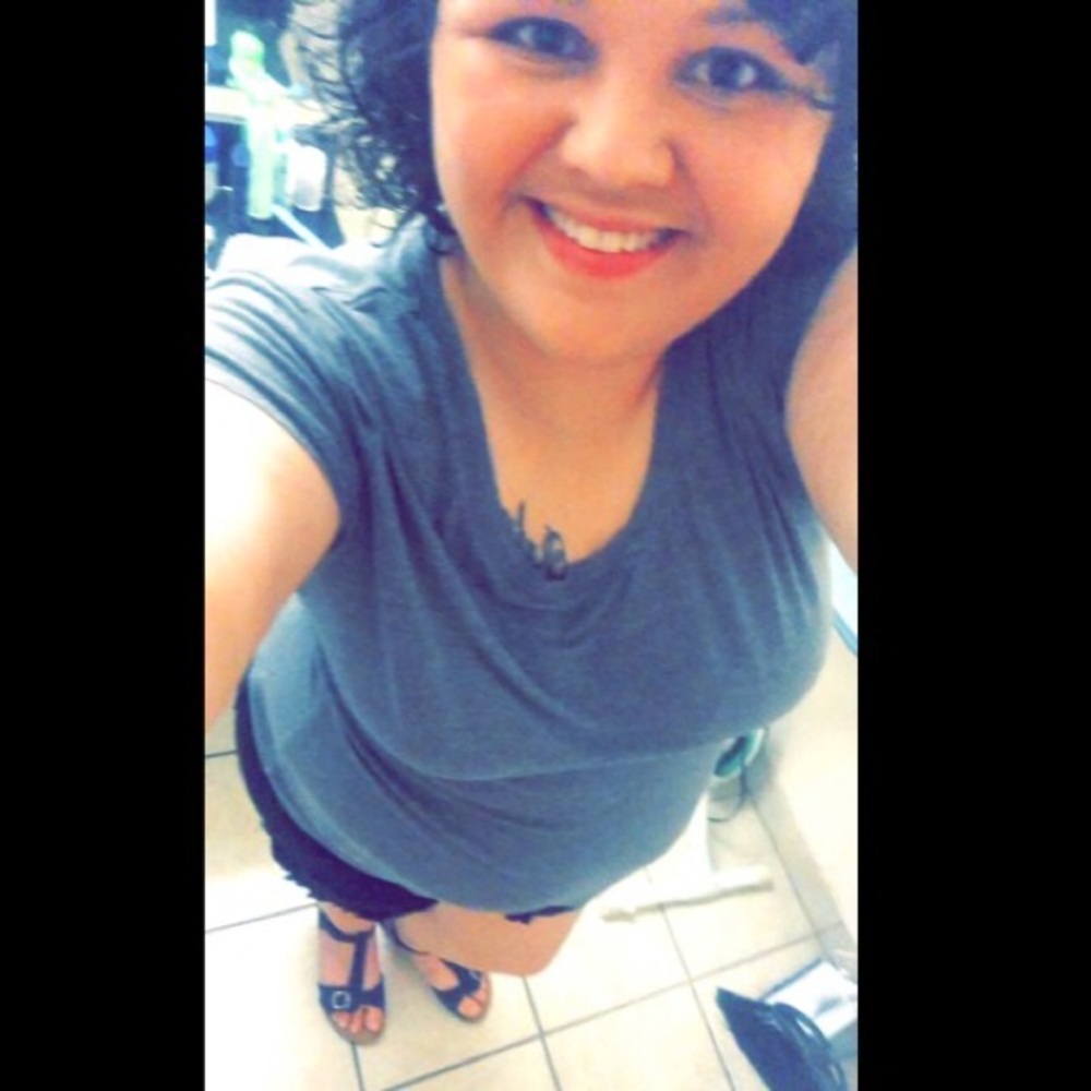 Meet your Posher, Kara